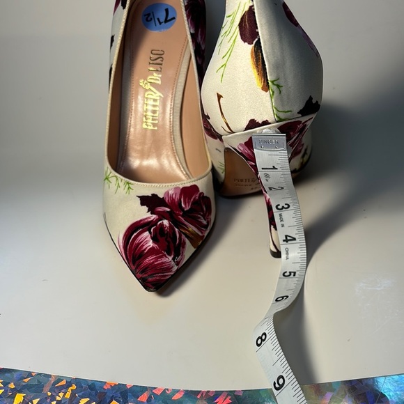 Palter DeLiso Floral Cream and Purple Heels with Elegant Design - Picture 7 of 11